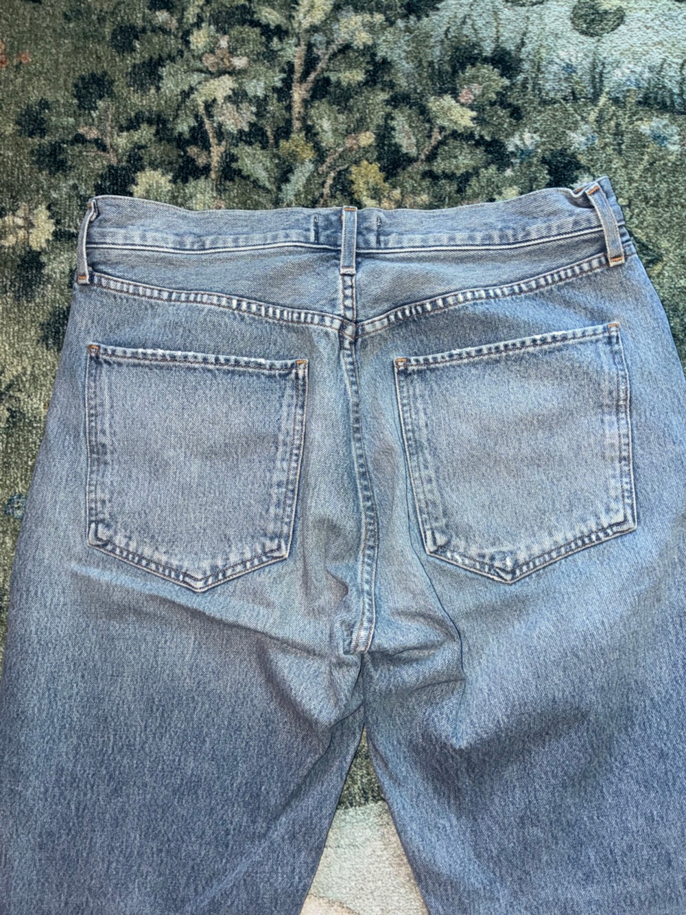 AGOLDE Women's Size 31 Light Wash Distressed Raw Hem Straight Crop Jeans - Picture 9 of 9